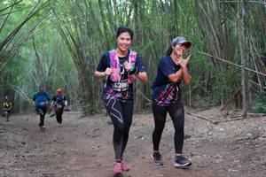 BIB: 3961
                            <button type="button" onclick="openModal(4118347)" class="btn btn-primary btn-sm float-right btn-popup" data-toggle="modal" data-target=".modal-high-quality">
                        <i class="fas fa-shopping-cart"></i> Add to Cart
                    </button>
                                            <button type="button" onclick="isThisMe(4118347, true)" class="btn btn-success btn-sm float-right btn-popup btn-isme hidden" data-toggle="tooltip" data-placement="bottom" title="นี่คือรูปของคุณใช่ไหม คลิกที่นี่เพื่อเอาเข้าอัลบั้ม">
                        <i class="fas fa-plus"></i> Add to album
                    </button>
                    <button type="button" onclick="isThisMe(4118347, false)" class="btn btn-warning btn-sm float-right btn-popup btn-isnotme hidden">
                        <i class="fas fa-ban"></i> Remove from album
                    </button>